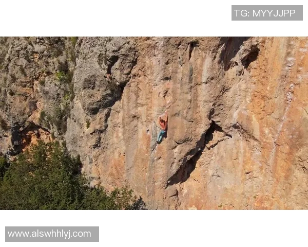 重庆攀岩队的成长历程与挑战探索之旅纪实