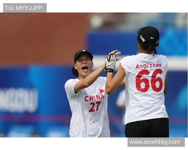 成都飞盘队的华丽转身与世界街舞大赛的精彩碰撞